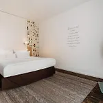 Grimm's Mitte Hotell