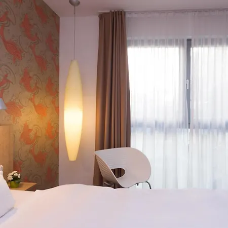 Grimm's Mitte Otel 3*