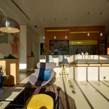 Otel Grimm's Mitte 3*