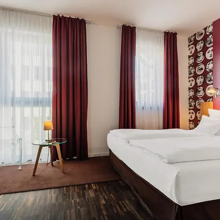 Hotel Grimm's Mitte 3*