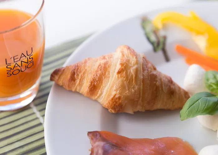 Отель Grimm's Mitte 3*