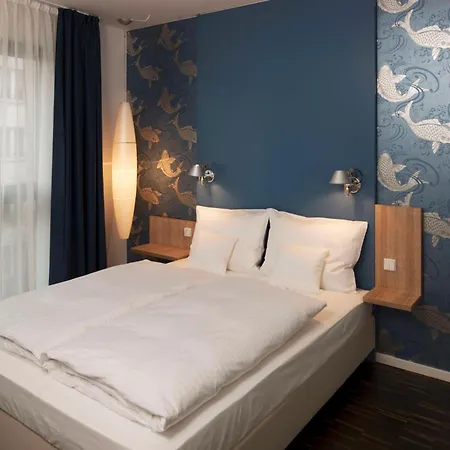 Hotel Grimm's Mitte 3*