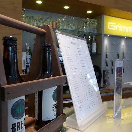 Grimm's Mitte 3*