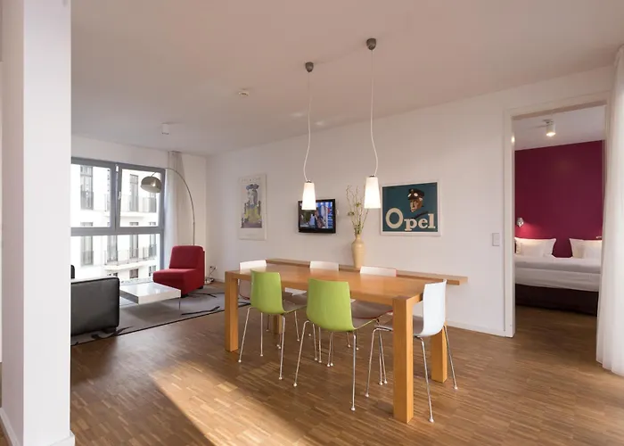 Hotel Grimm's Mitte 3*